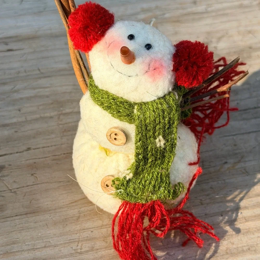 Handmade Felt Snowman‎ Ornament – Rustic Farmhouse Christmas Decor